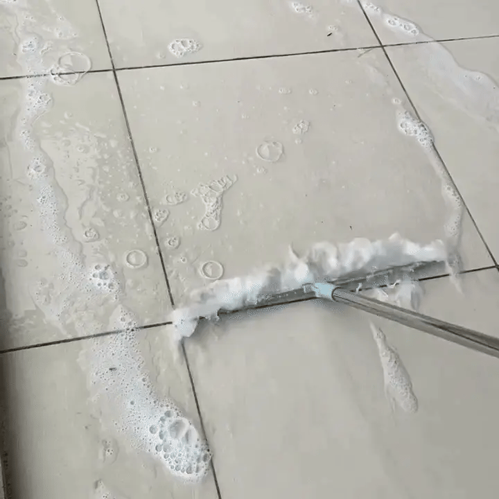 FlexiWipe – Multipurpose Wiper | Extendable-Rod | Silicon Blade | 180° Head